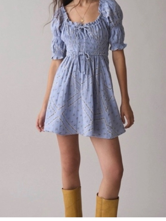 Kimchi Blue Dresses & Skirts - Kimchi Blue Light Blue Printed Mini Dress